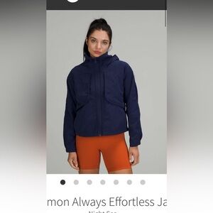 Lululemon Always Effortless Jacket
Night Sea Size 6